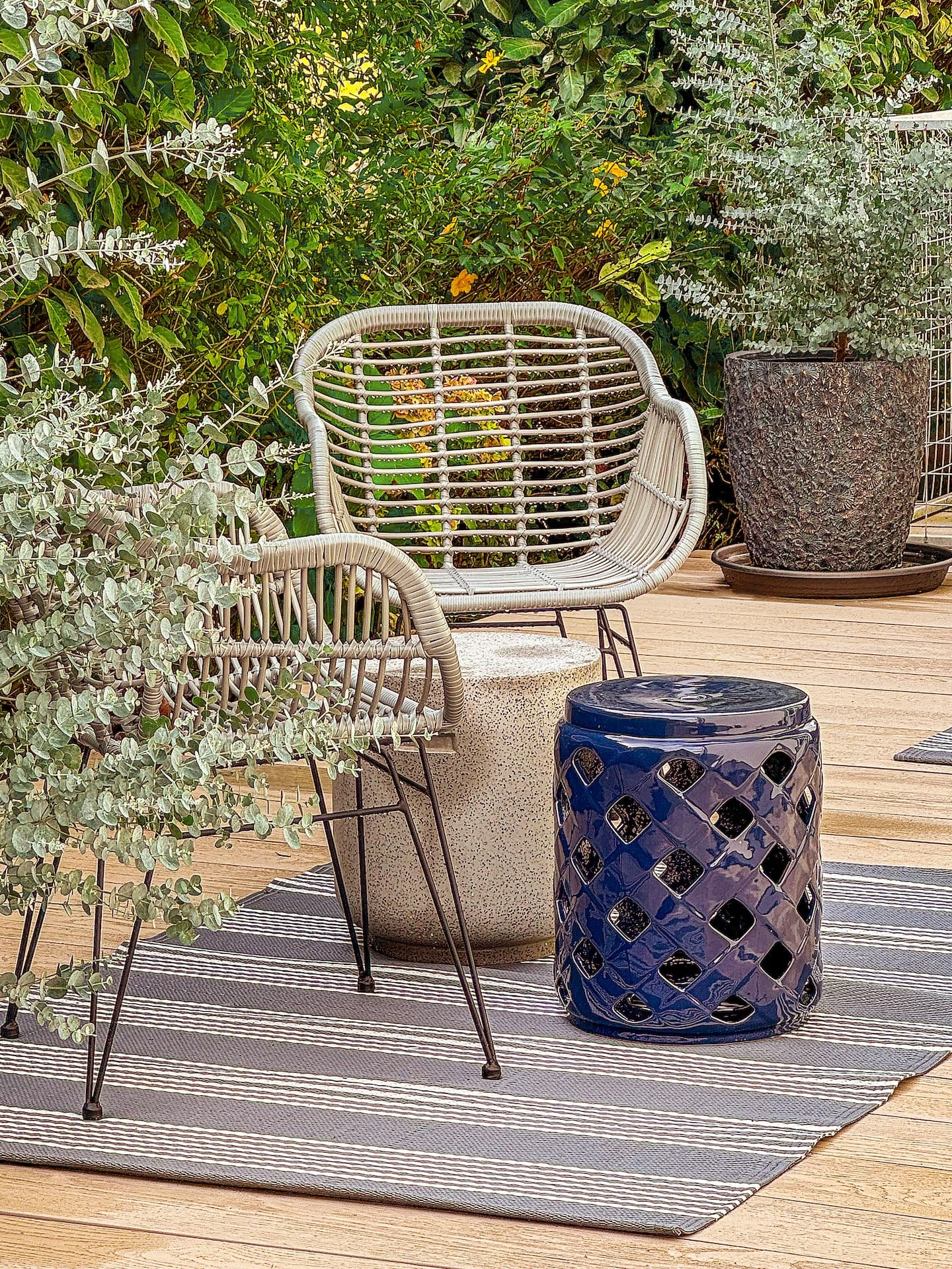 Terrasse Kobaltblau Detail